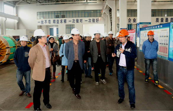 2015年11月21日，市光华高中党员、西席来8188cc威尼斯电缆旅行