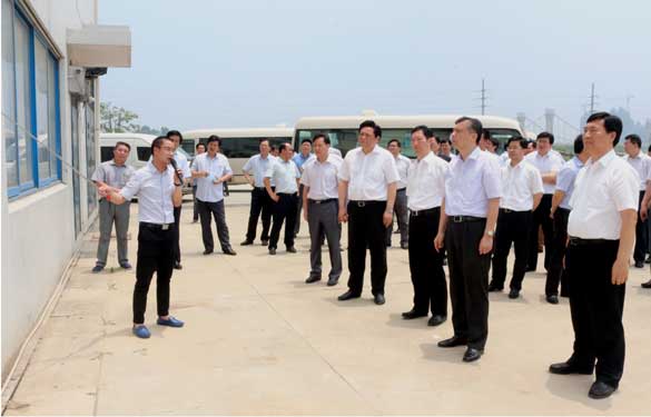 常州市委书记阎立一行来8188cc威尼斯集团督查西厂区三期项目建设