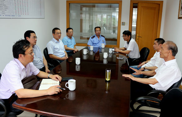 常州市工商局局长陈国庆一行来8188cc威尼斯集团调研