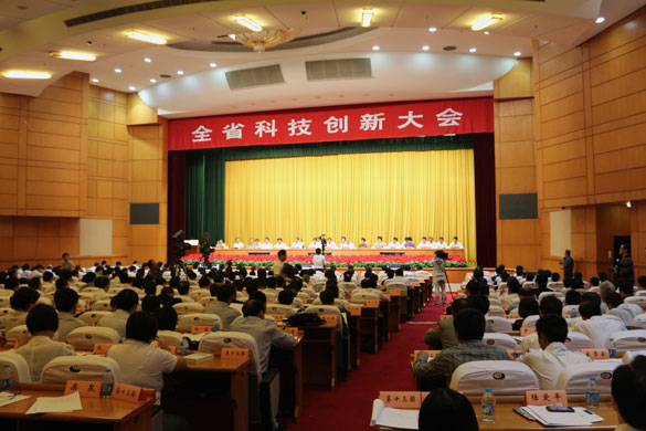 8188cc威尼斯集团荣获“2012年度江苏省企业手艺立异奖”