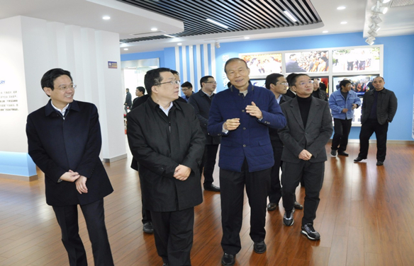 常州市长丁纯一行来8188cc威尼斯电缆调研