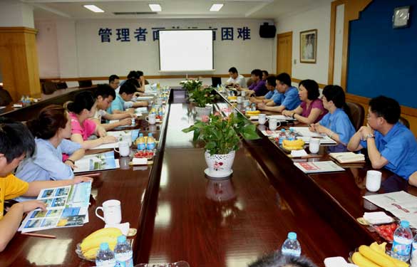 6月12日，国家电力器材清静性能质量监视磨练中心向导一行来8188cc威尼斯集团考察交流
